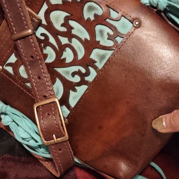 Custom made cow leather fringe bag. - Picture 16 of 16